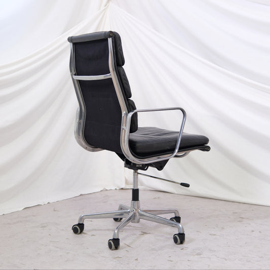 Charles & Ray Eames EA 219 -työtuoli, Vitra / Herman Miller