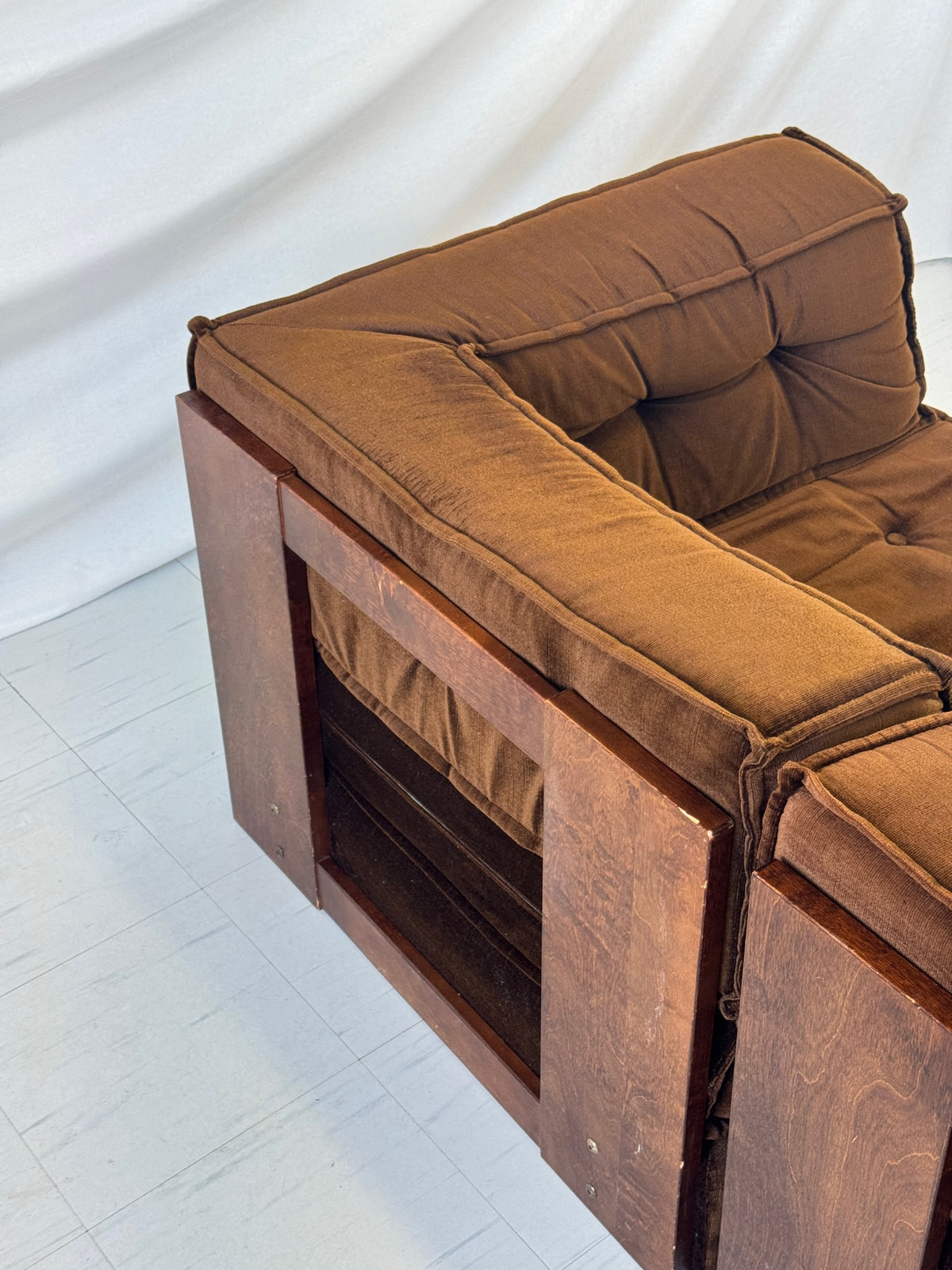 Vilka Modular Sofa with Wooden Frame and Velvet Upholstery