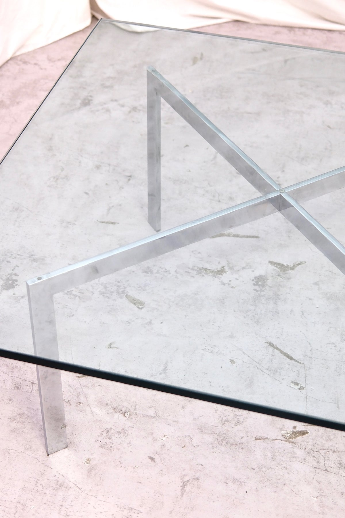 Ludwig Mies van der Rohe Barcelona soffbord