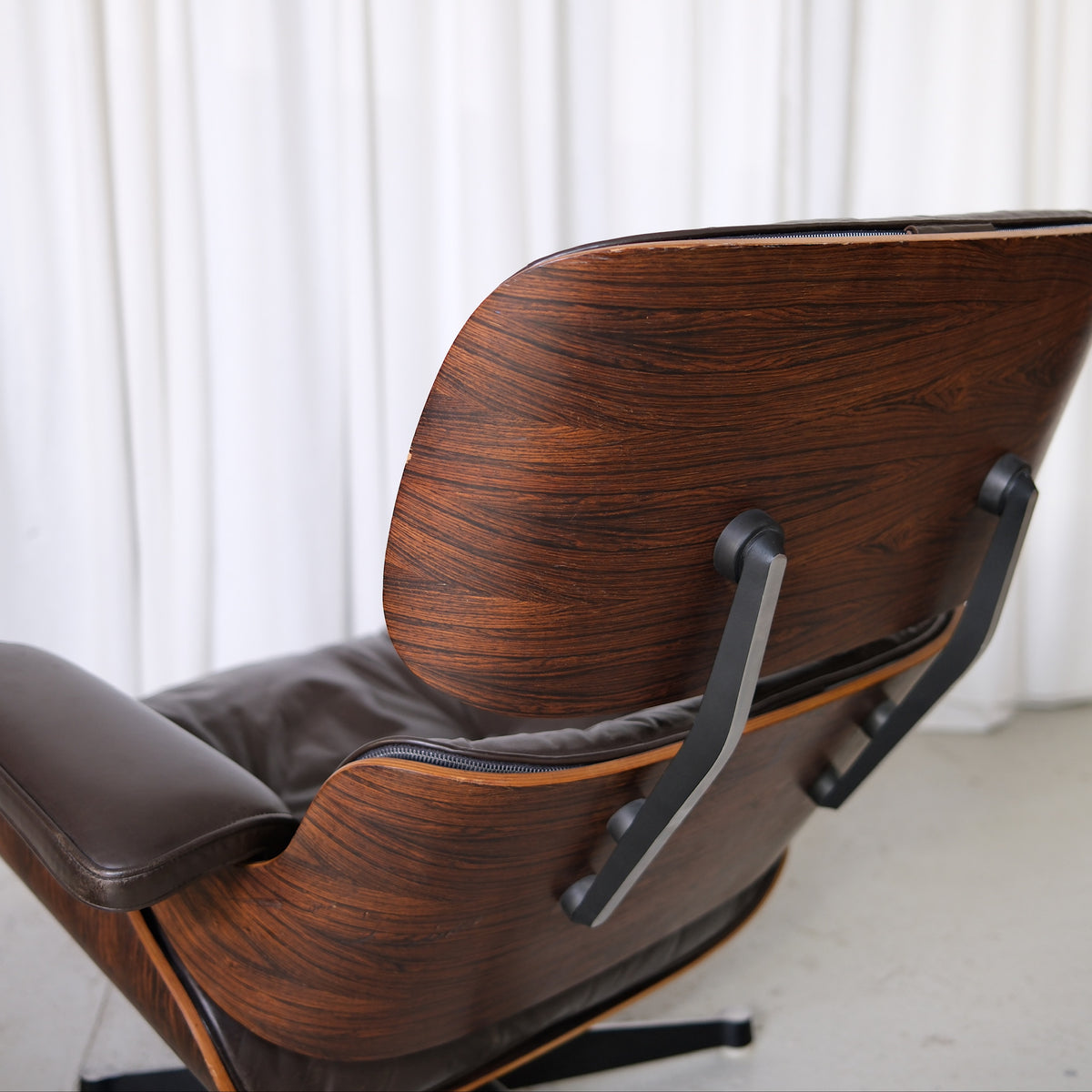 Charles & Ray Eames Lounge Chair with Ottoman