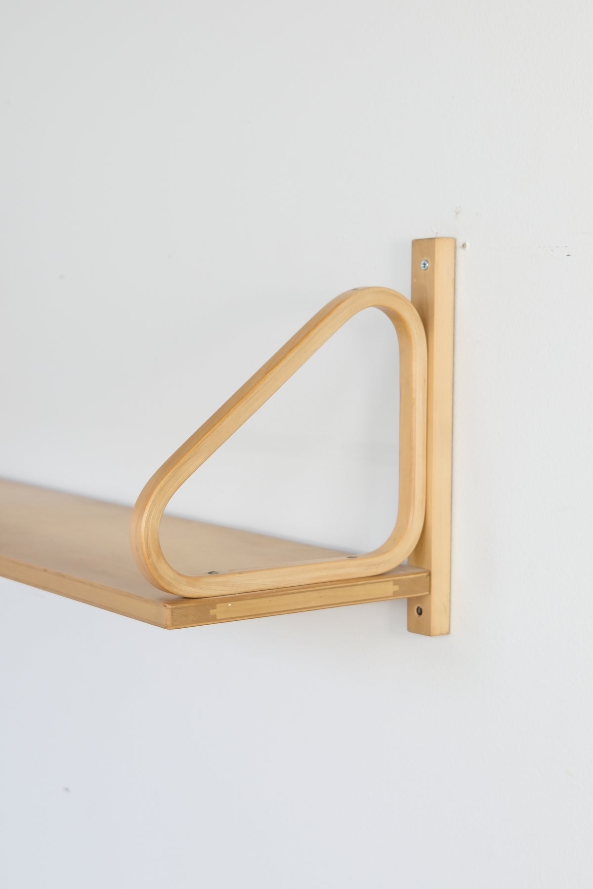 Artek 112B-1 -sormiliitoshylly, 4 saatavilla