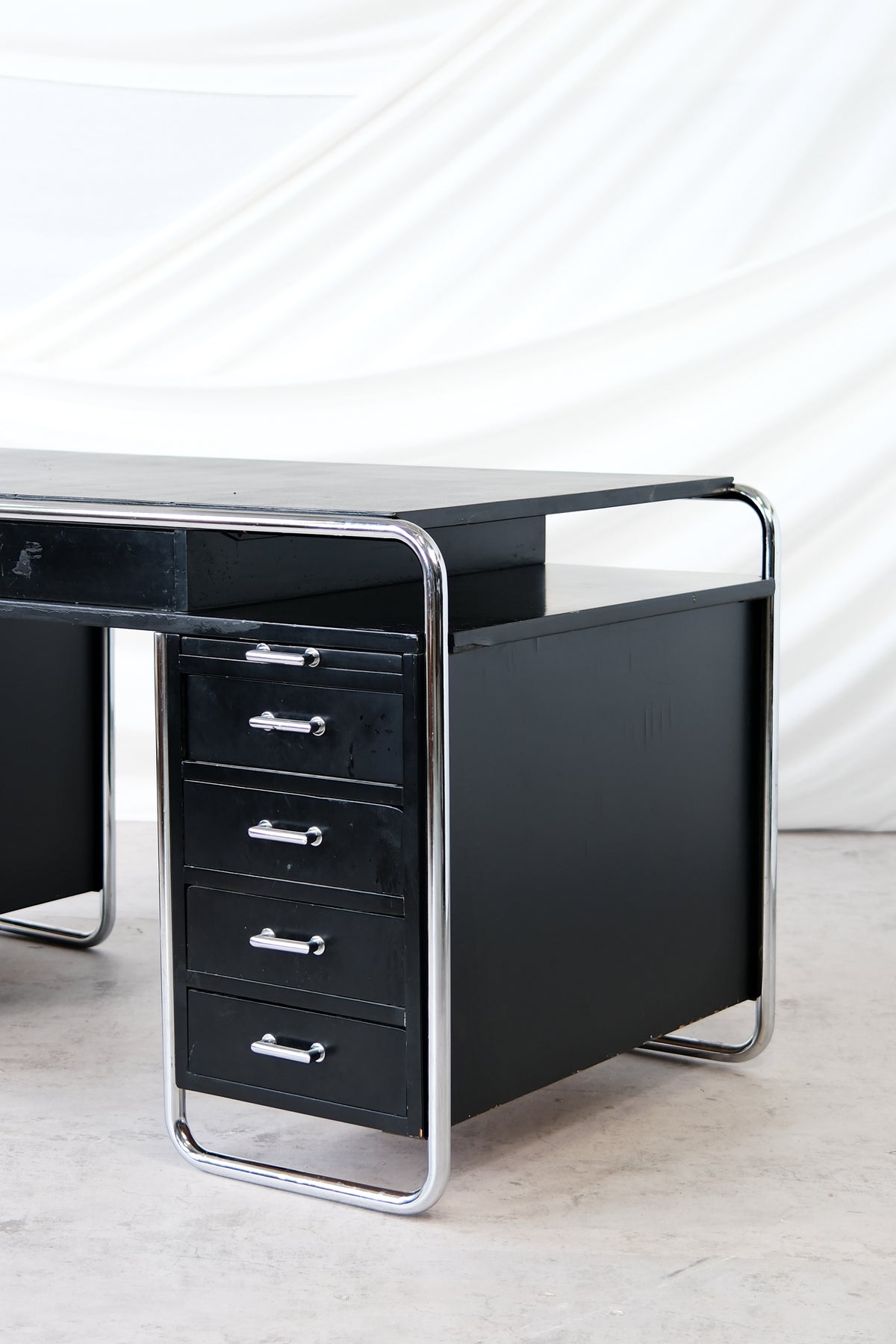 Bauhaus-Style Desk by Pauli Blomstedt, Produced by Merivaara - Pino Interiors