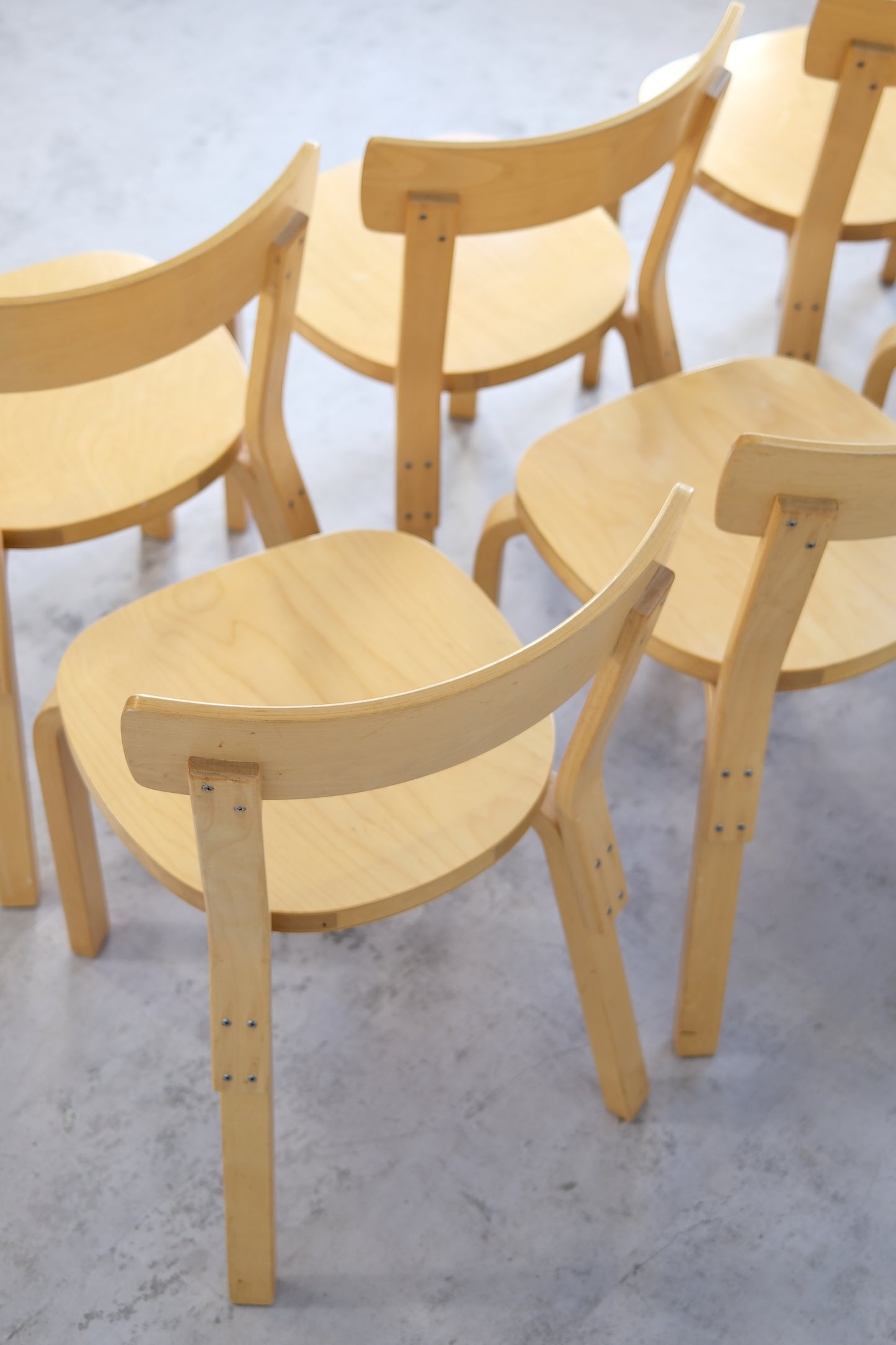 Alvar Aalto Artek 69 -tuolit