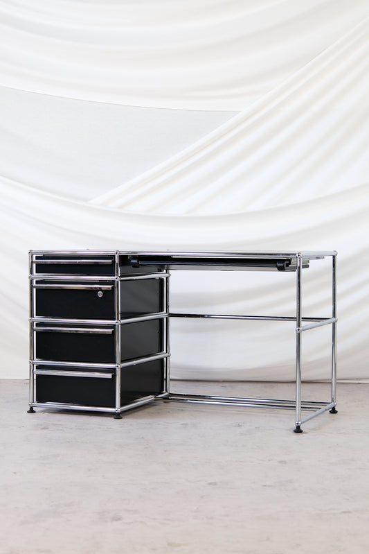 USM Haller Desk