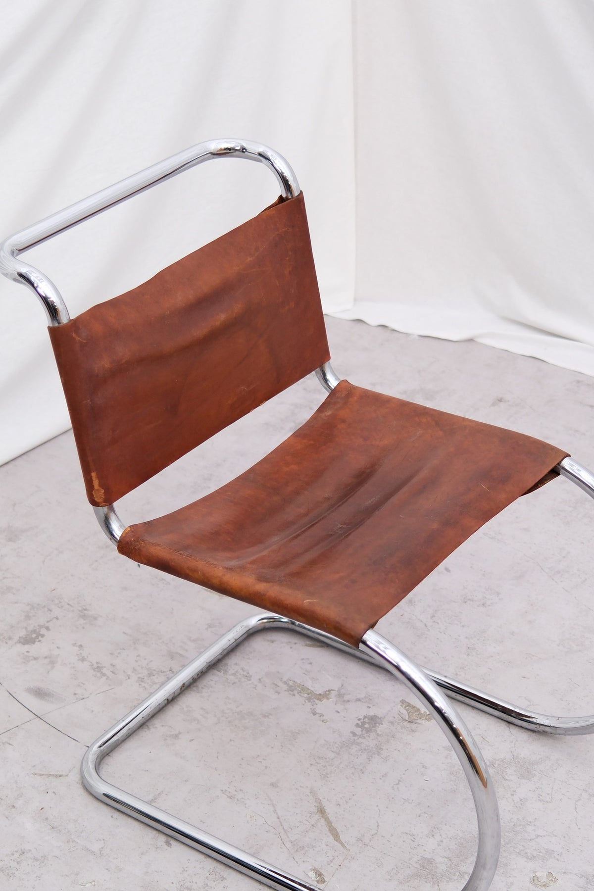 MR10-tuoli – Ludwig Mies van der Rohe