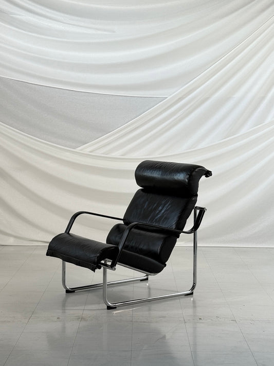 Remmi armchair by Yrjö Kukkapuro