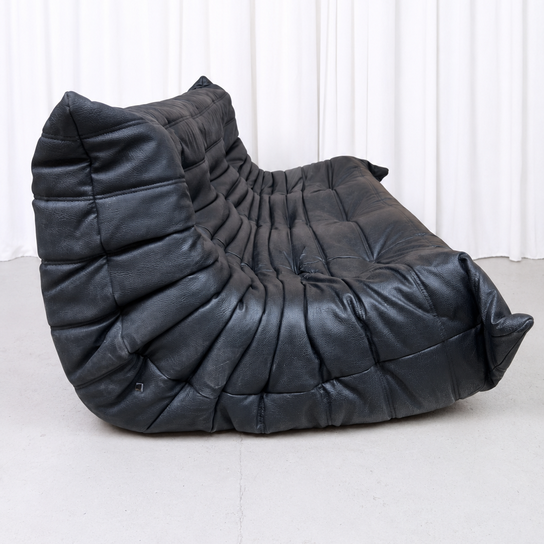 Ligne Roset Togo -sohvaryhmä, musta nahka