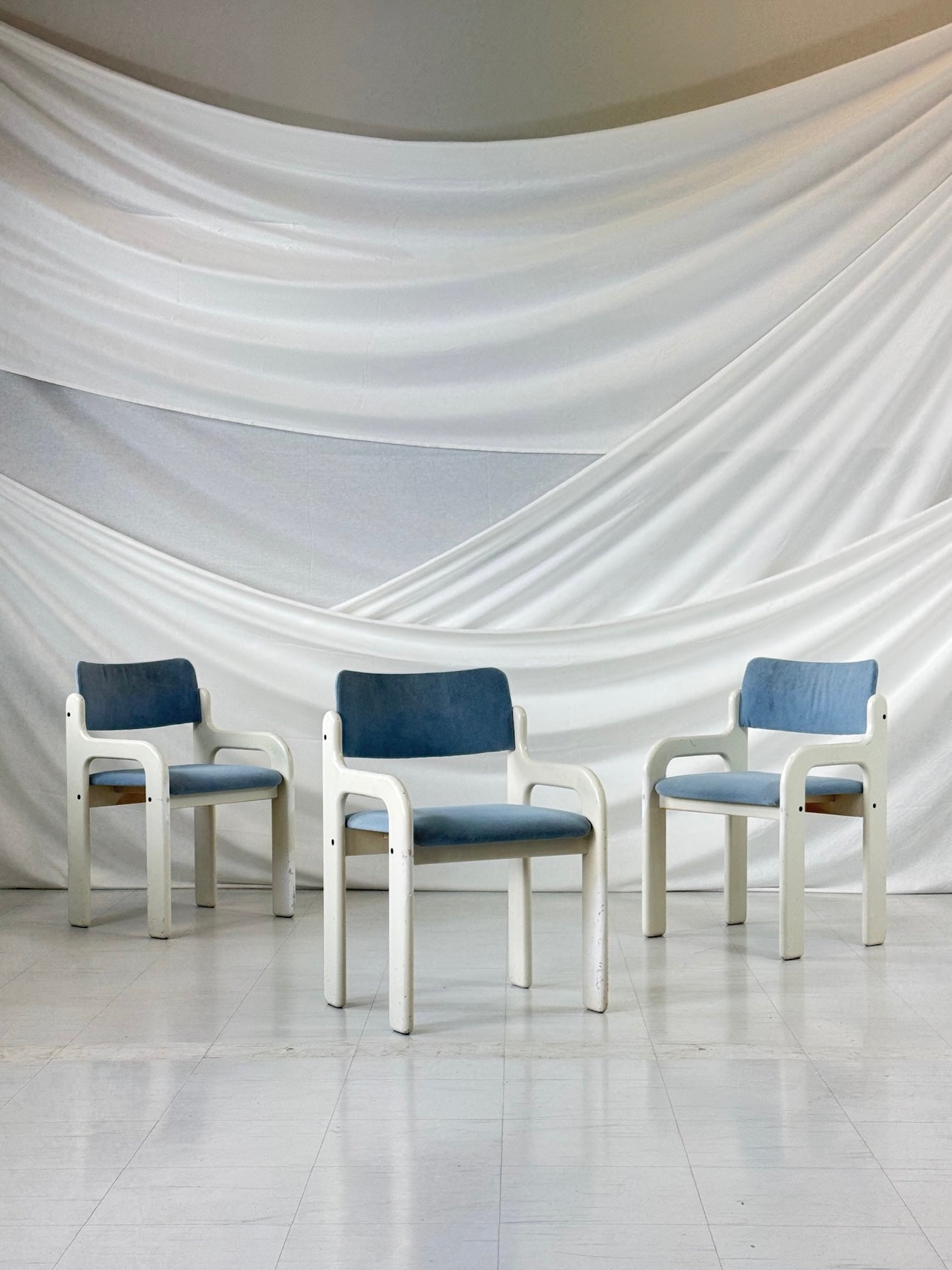 Eero Aarnio Flamingo chair