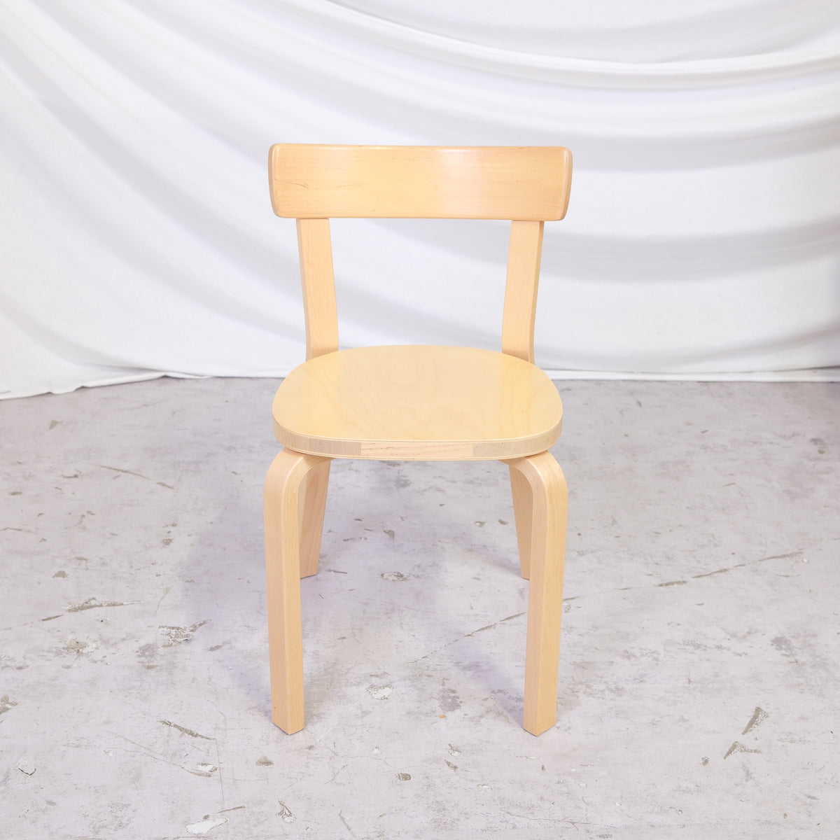 Artek Alvar Aalto stolar 69 i björk
