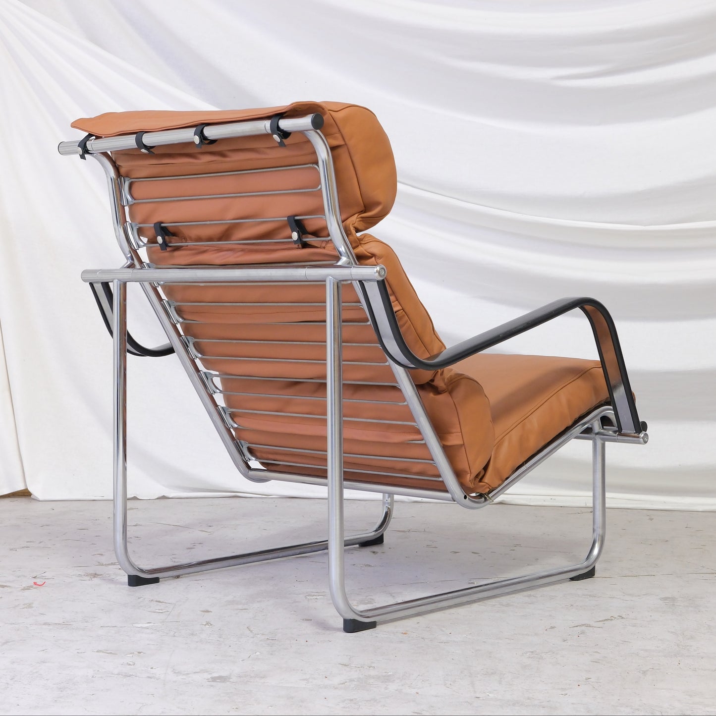 Yrjö Kukkapuro Remmi Lounge Chair in Brown Leather