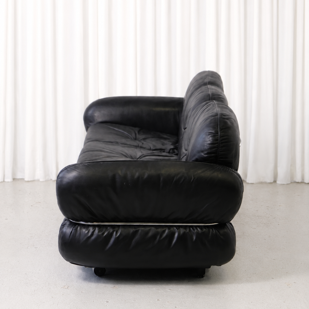 Isku Hannibal Sofa by Kurt Hvitsjö