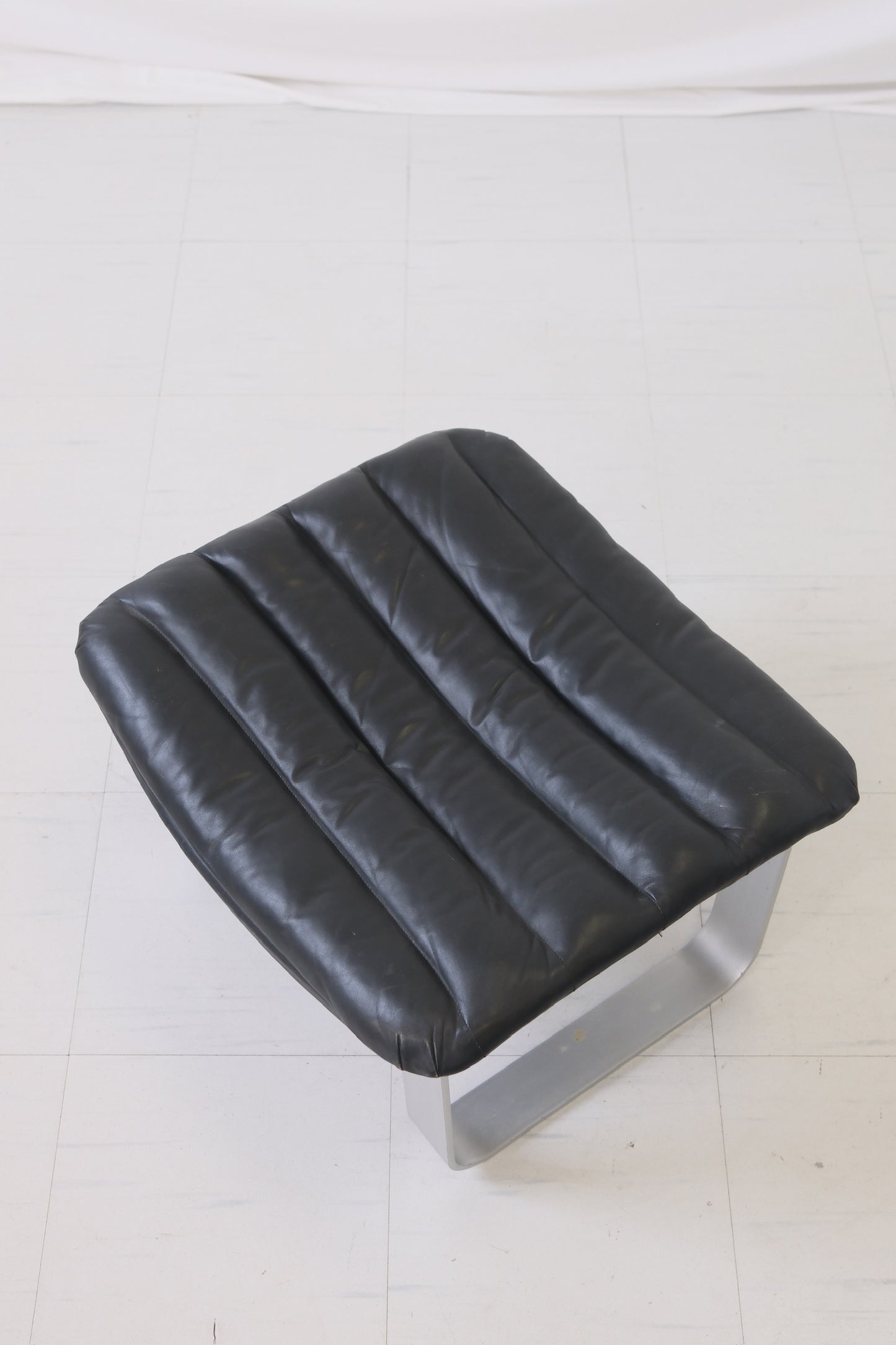 Asko Pulkka Armchair by Ilmari Lappalainen