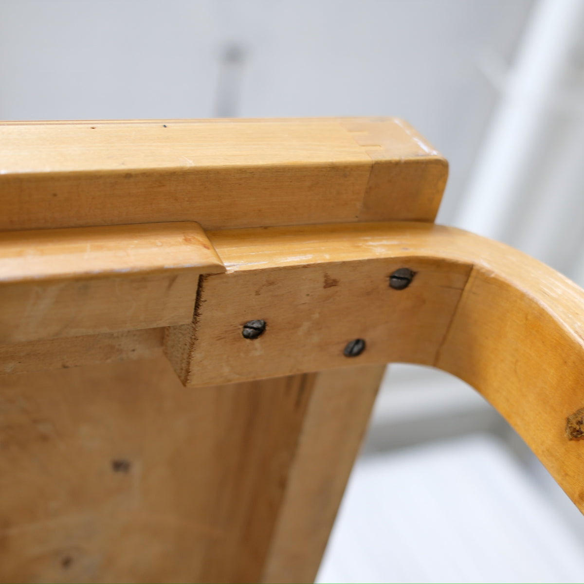 Artek sormiliitoksinen ruokapöytä – Alvar Aalto, 1950-luku