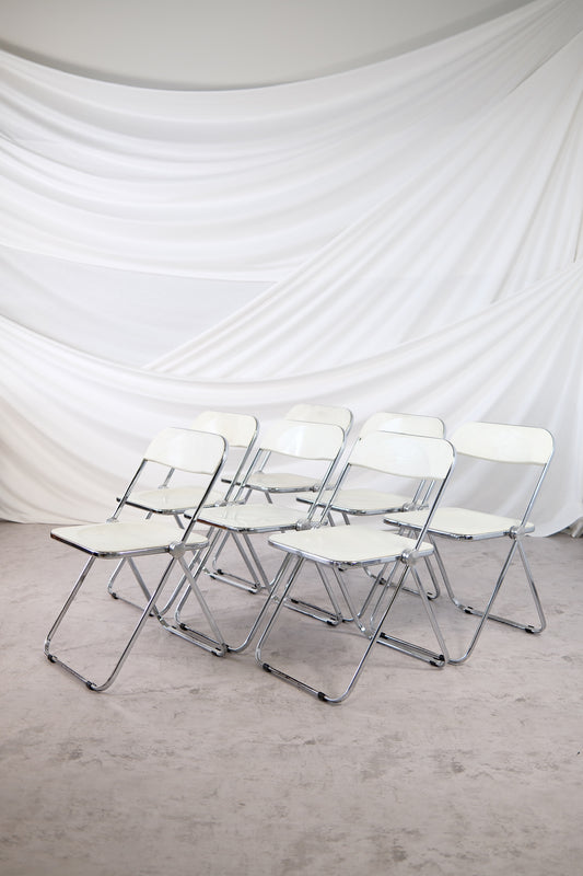 Ikoniset Plia-taittotuolit – Giancarlo Piretti, valmistaja Anonima Castelli, 1970-luku