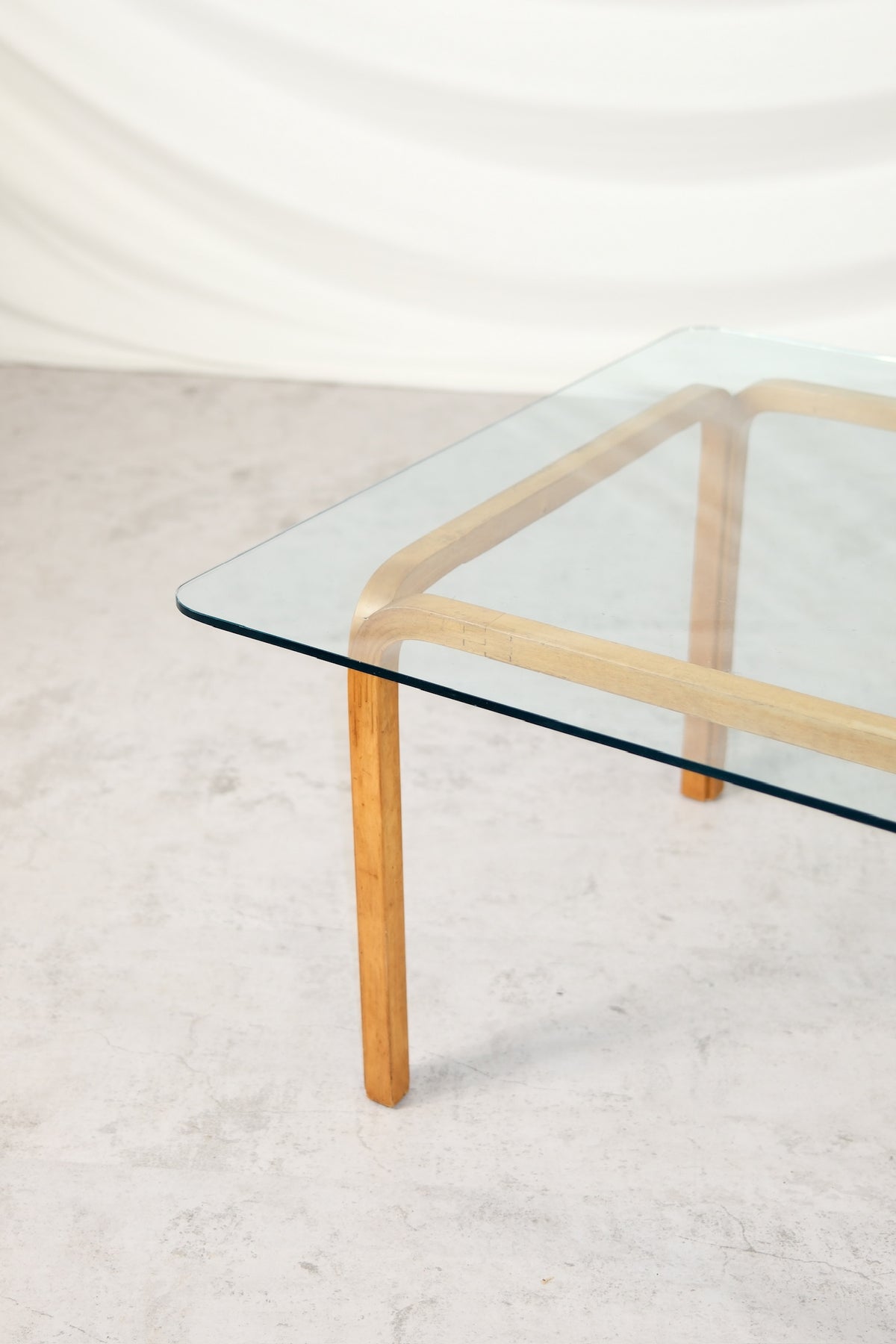 Rare 1950s Artek Y805 Coffee Table by Alvar Aalto with Special Finger Joints