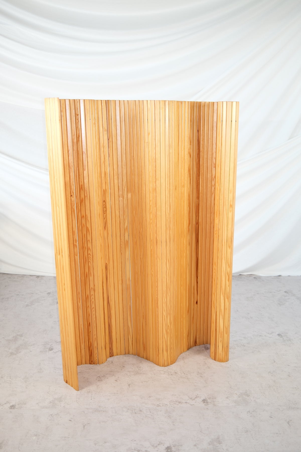 Artek Screen 100 -tilanjakaja – Alvar Aalto