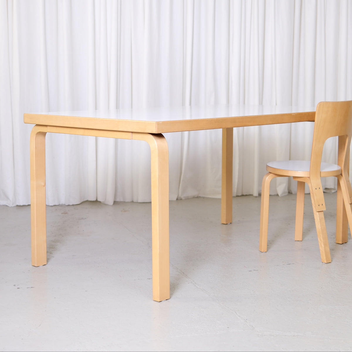 Alvar Aalto Artek 82A Table in White Laminate