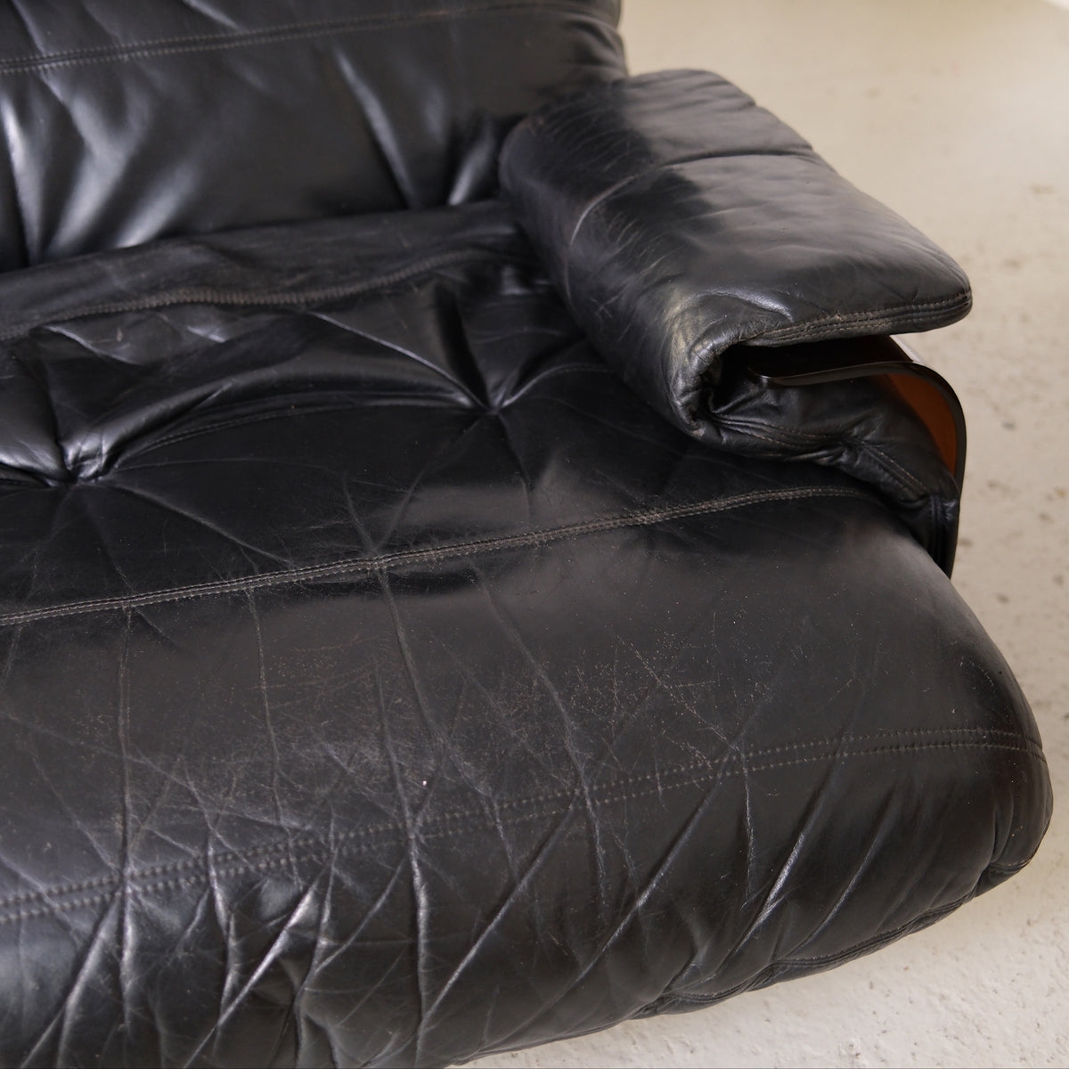 Ligne Roset Marsala -kahden istuttava sohva, musta nahka
