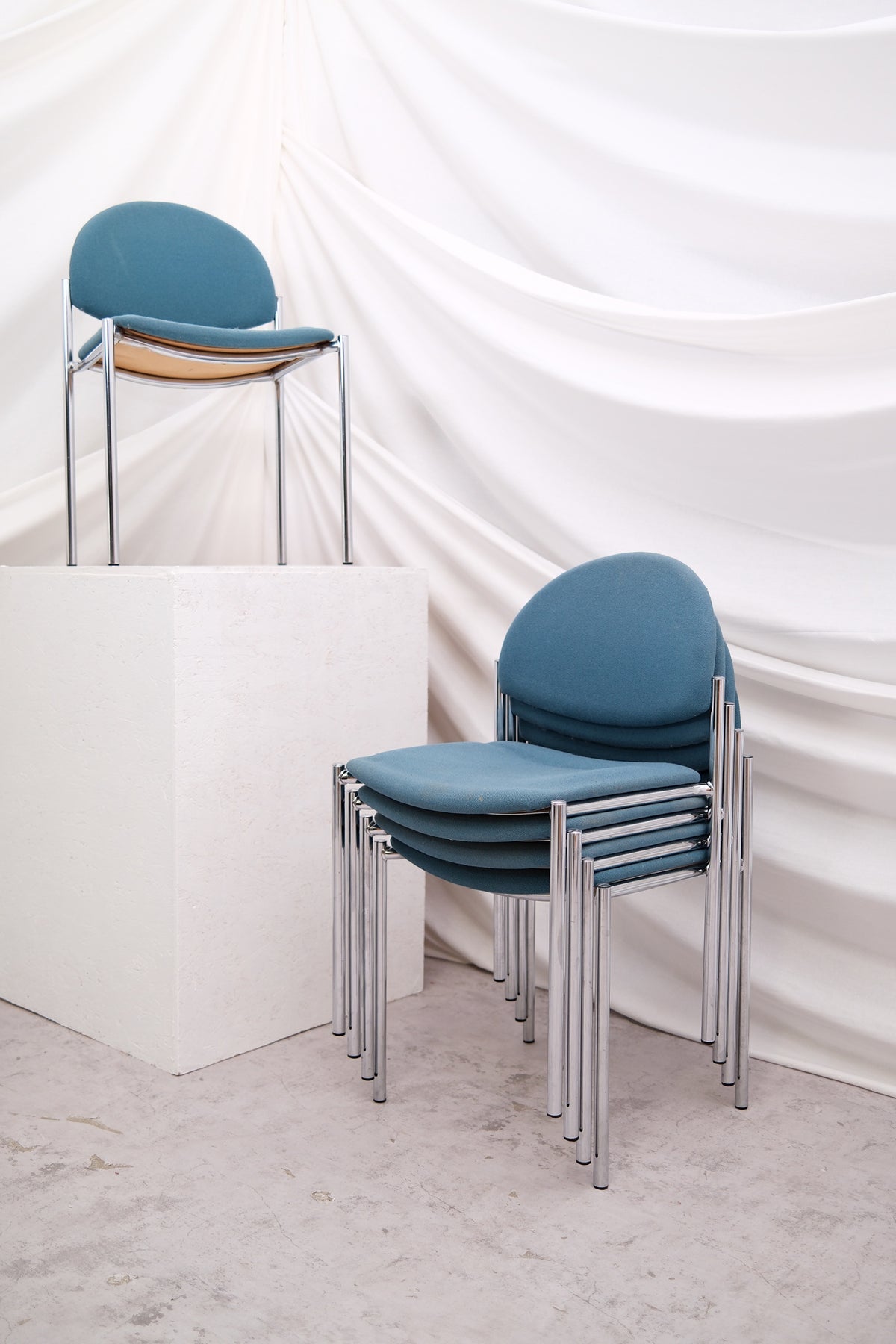 Vintage Stackable Dining Chairs – Chrome & Blue Canvas