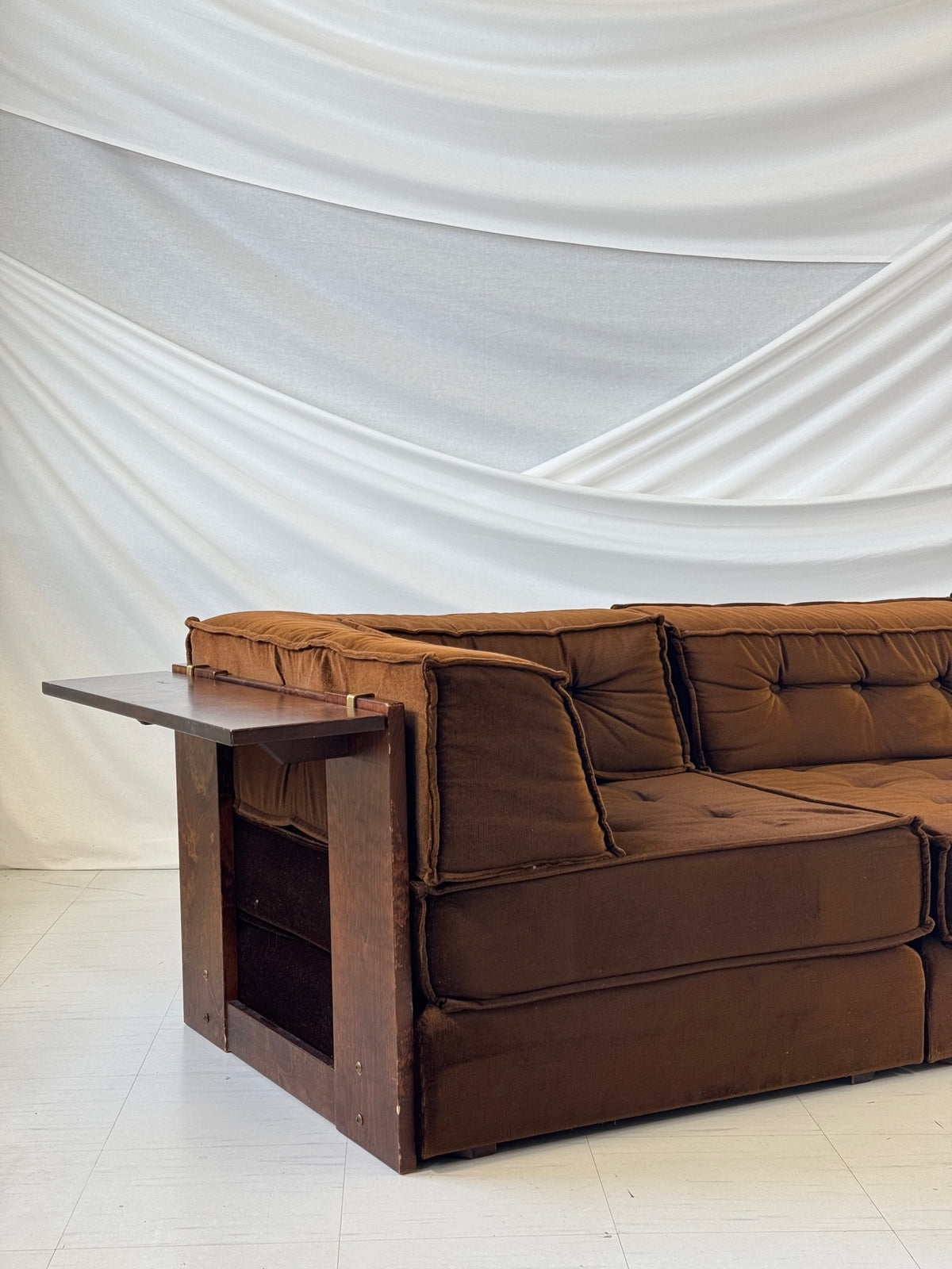 Vilka Modular Sofa with Wooden Frame and Velvet Upholstery