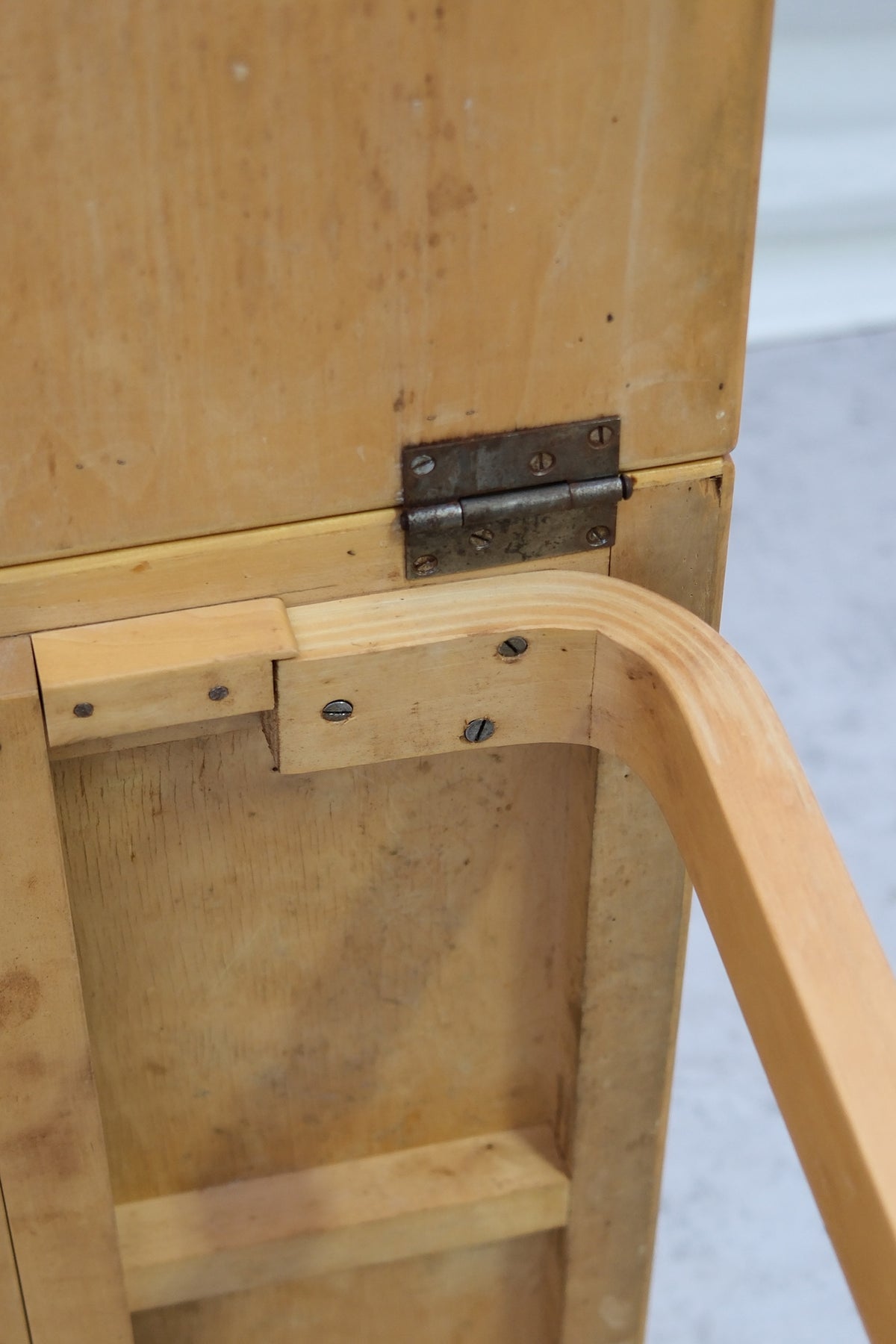 Artek DL82 Drop-Leaf Table OY HUONEKALU- JA RAKENNUSTYTEHDAS AB, 1950/1960S