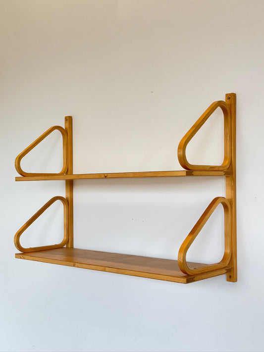 Alvar Aalto 112B -kaksiosainen seinähylly