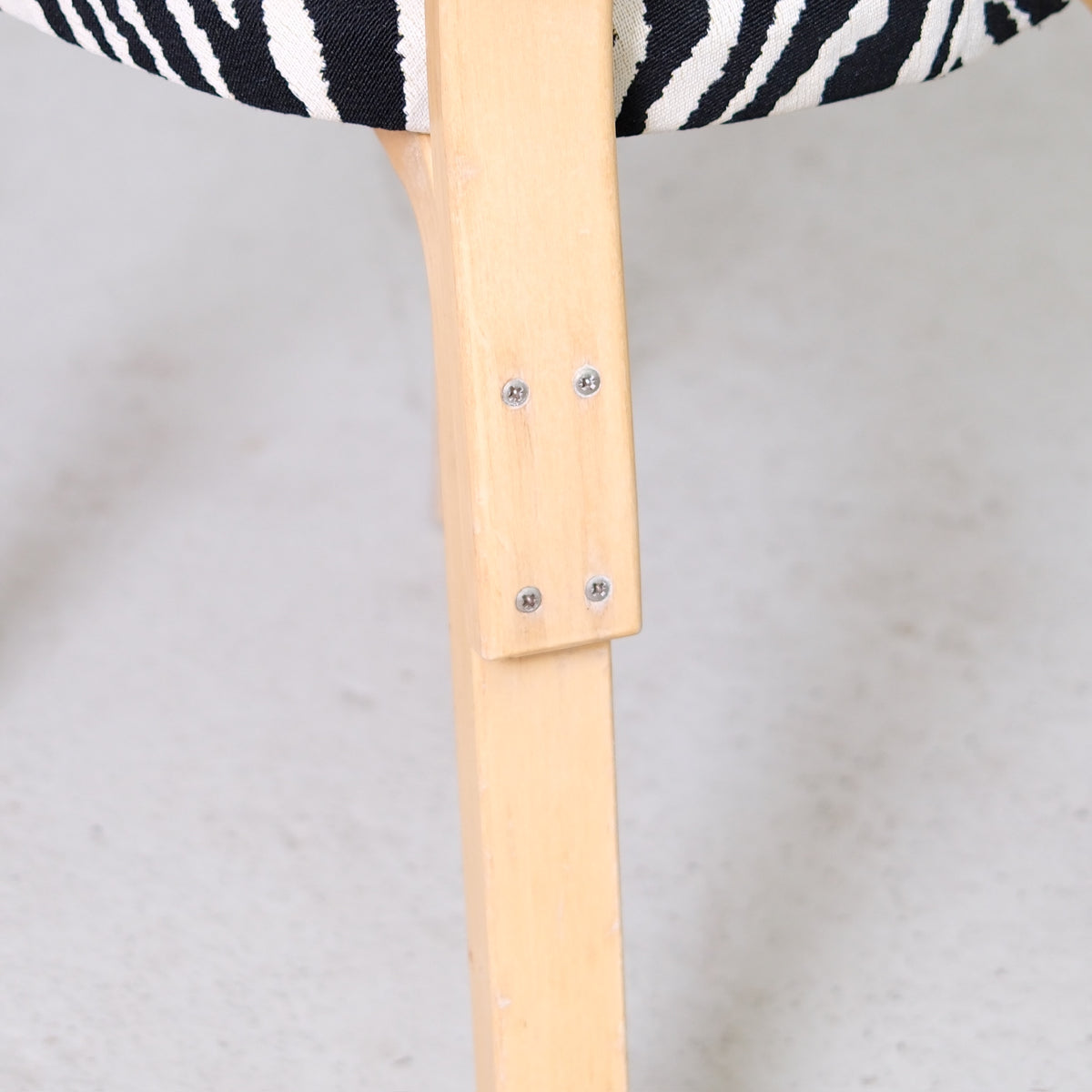Artek tuoli 69, Zebra-verhoilu