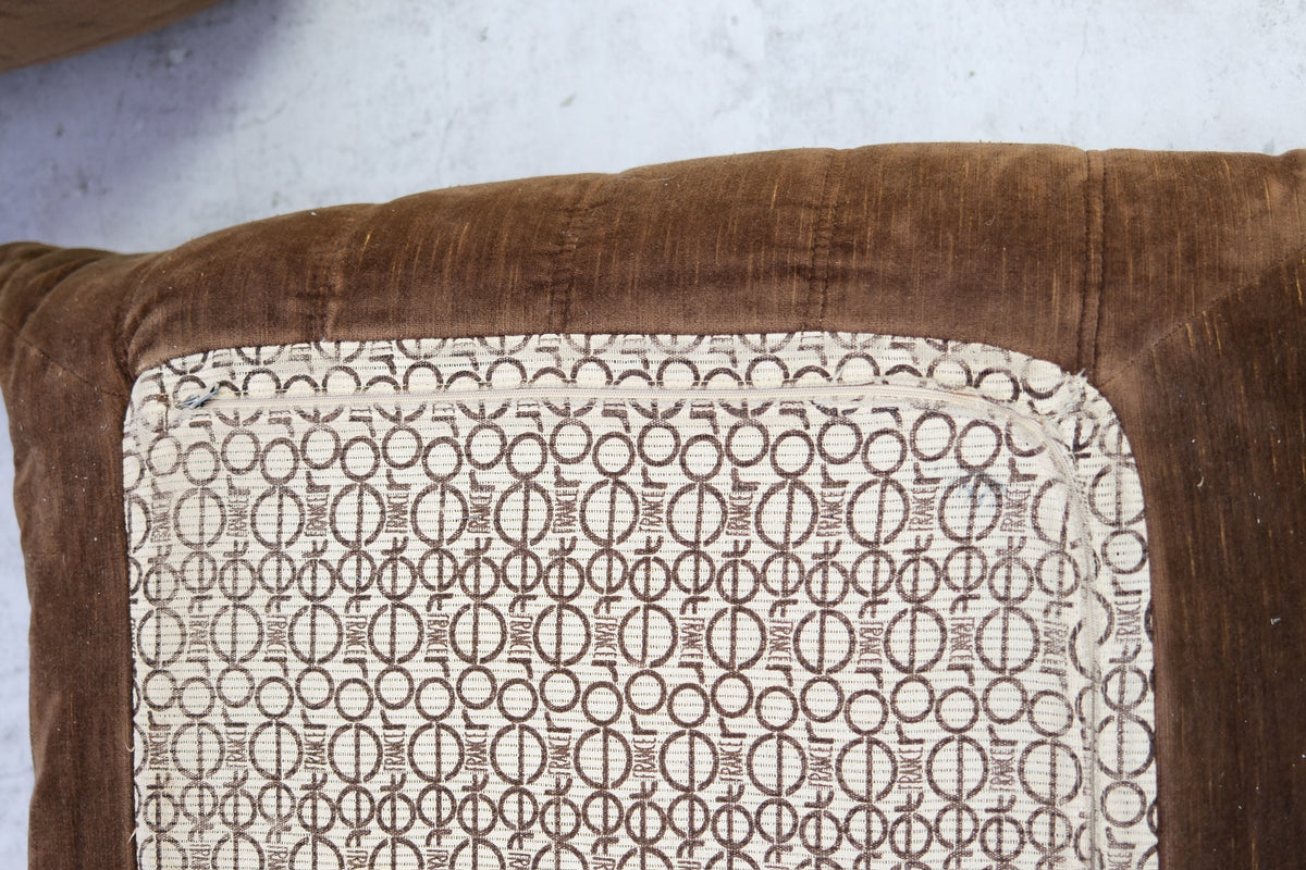 Ligne Roset Togo -sohvaryhmä, ruskea sametti