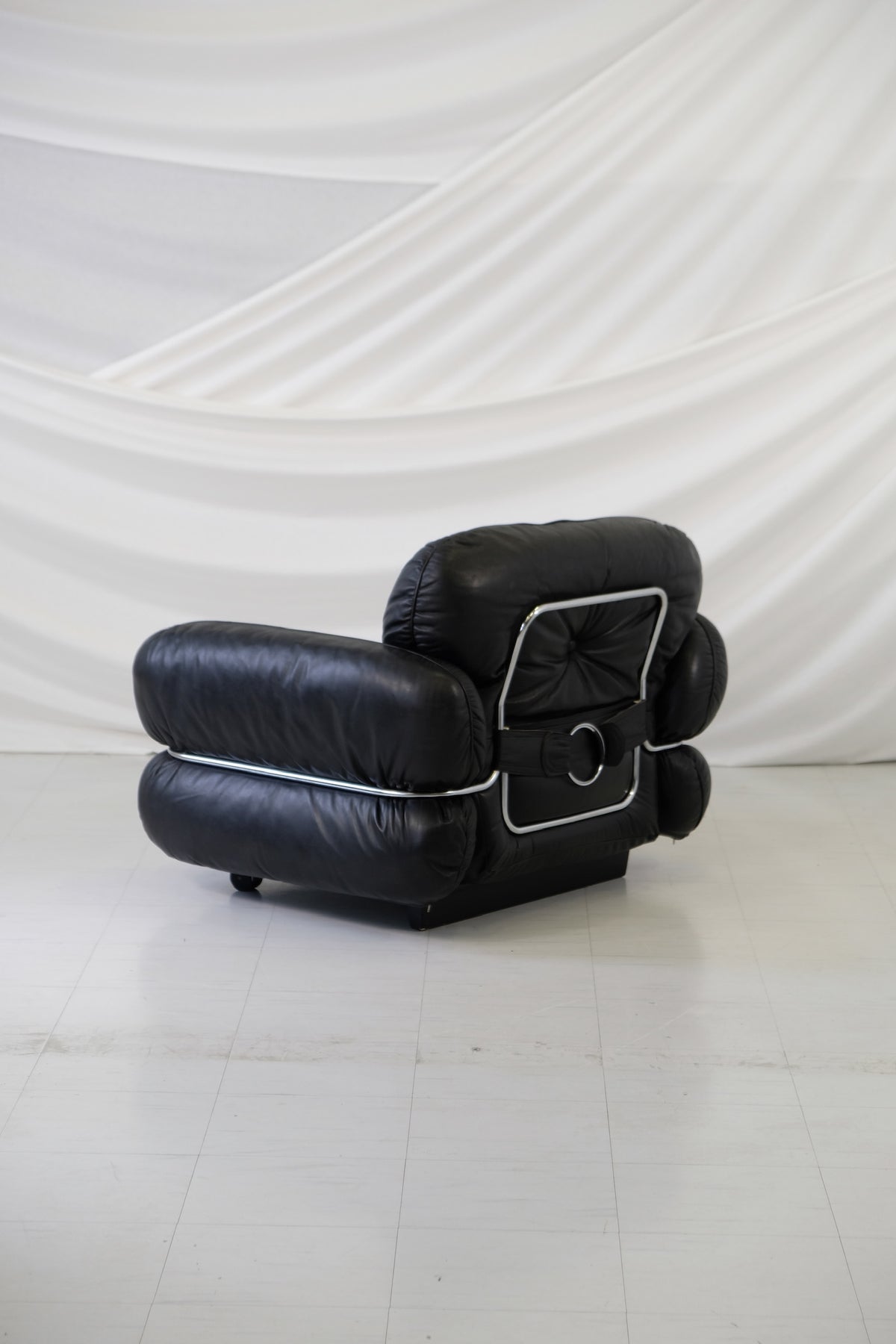 Isku “Hannibal” Armchair by Kurt Hvitsjö