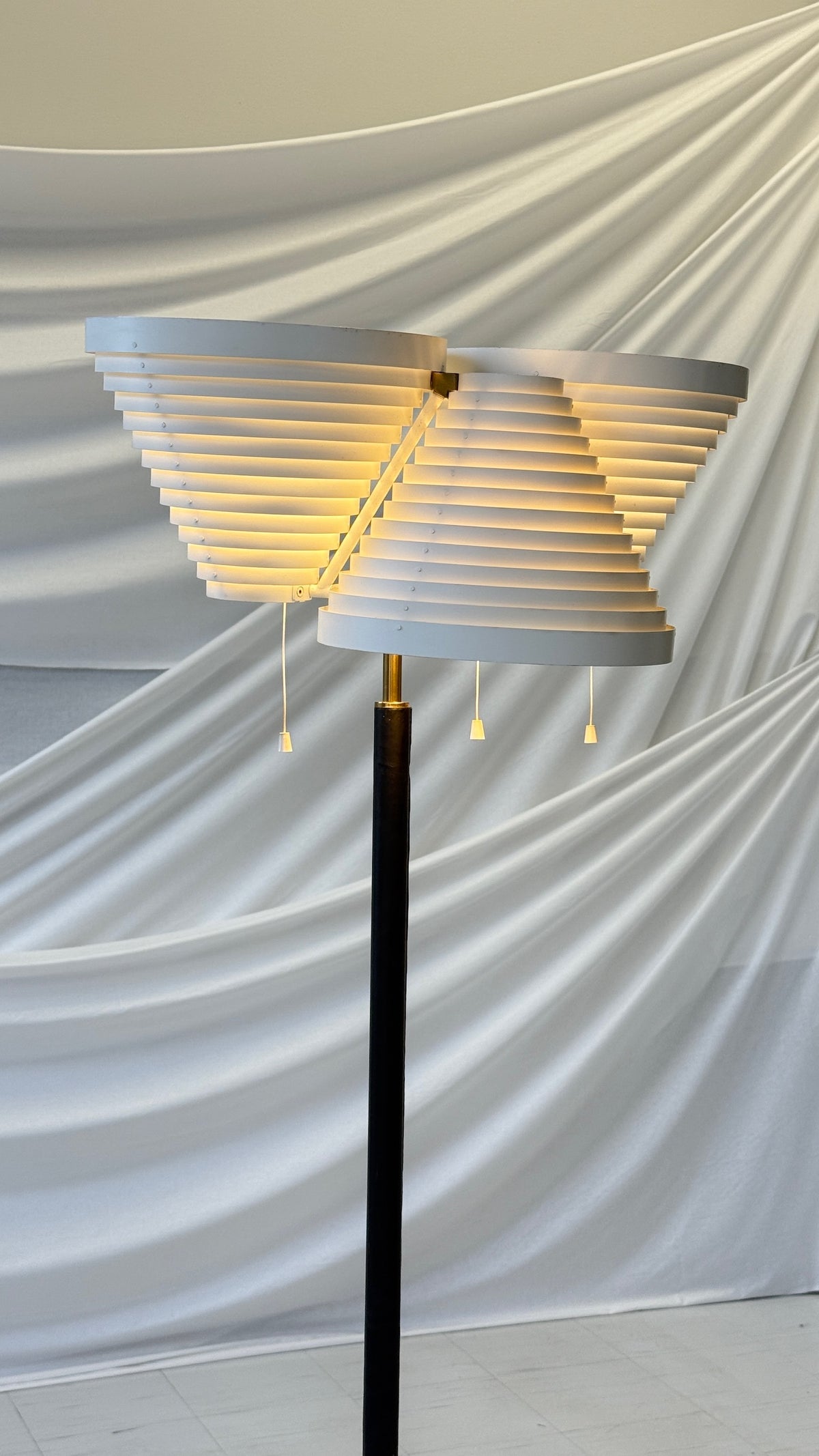 Artek A809 lattiavalaisin – Alvar Aalto