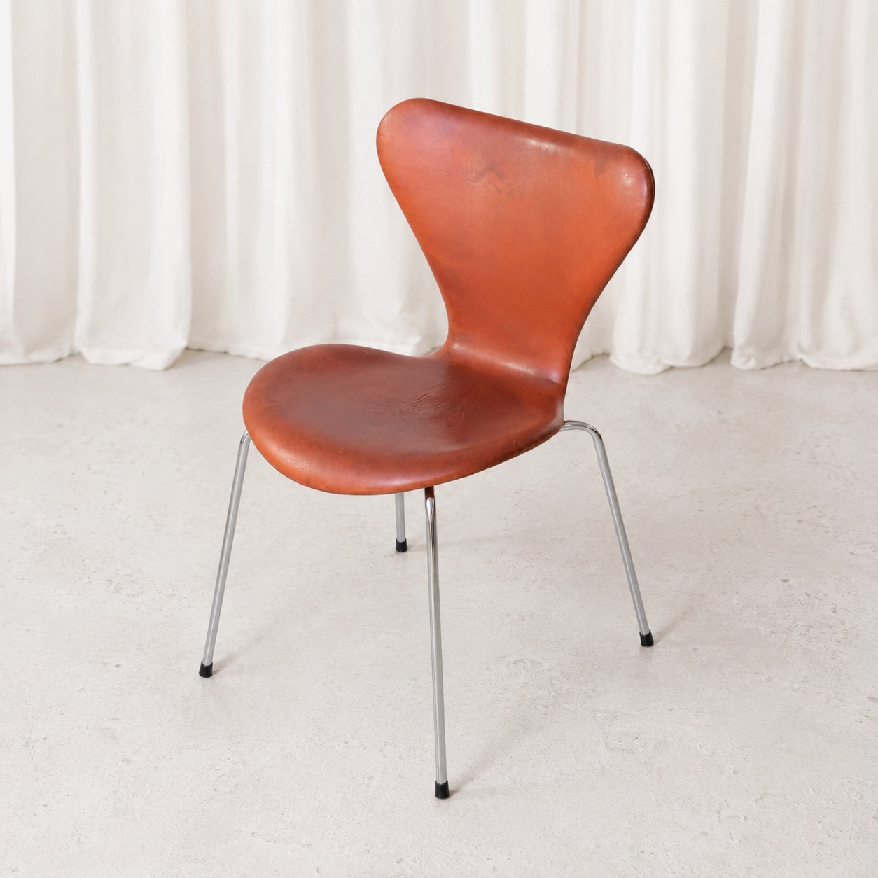Fritz Hansen Series 7 Chair in Cognac Leather