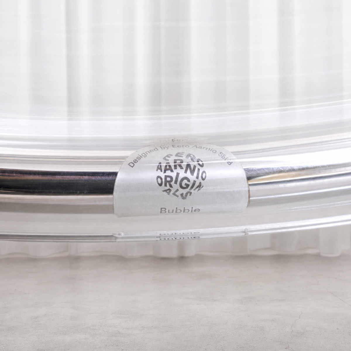 Eero Aarnio Originals Bubble manufacturer label
