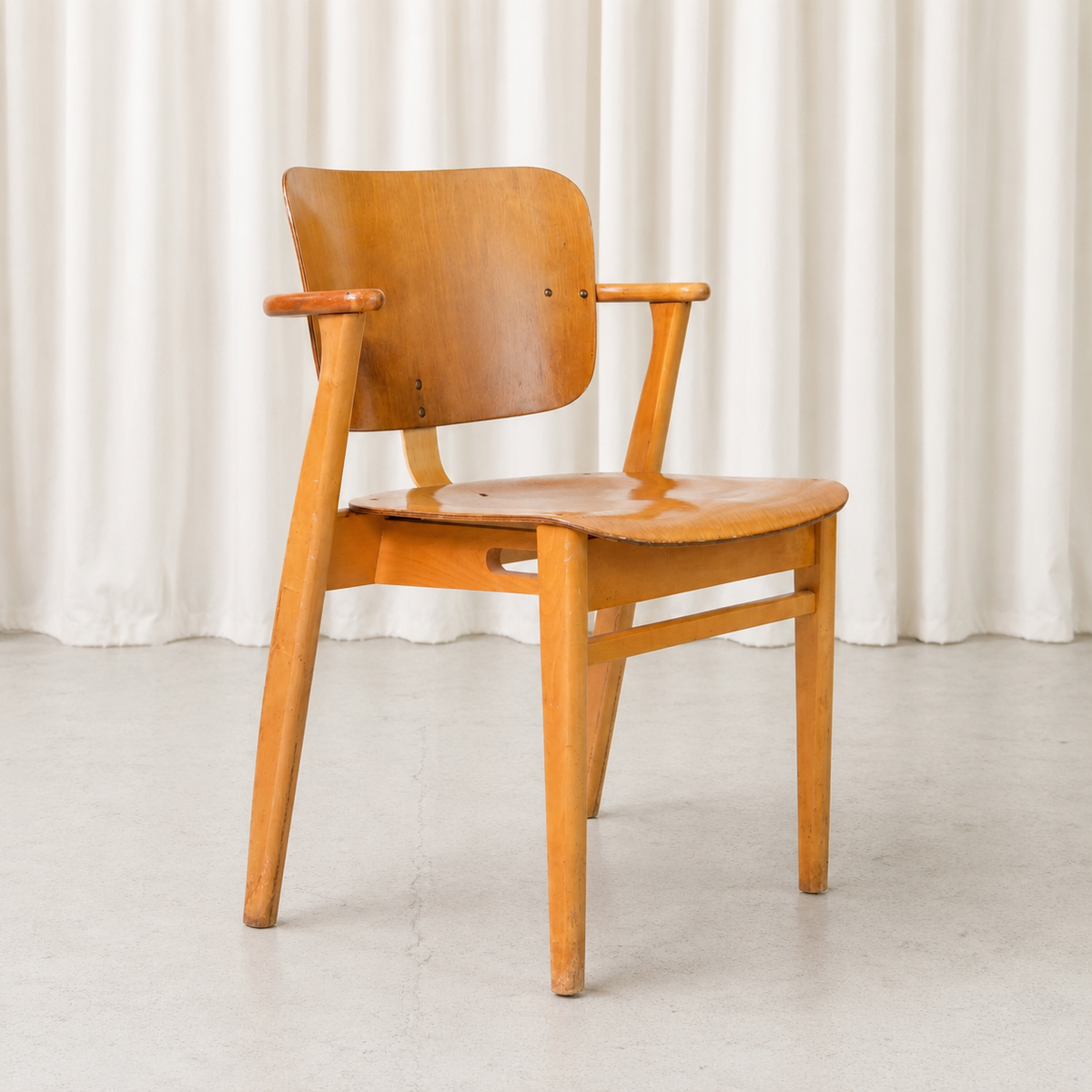 Ilmari Tapiovaara Domus Chair, 1950s