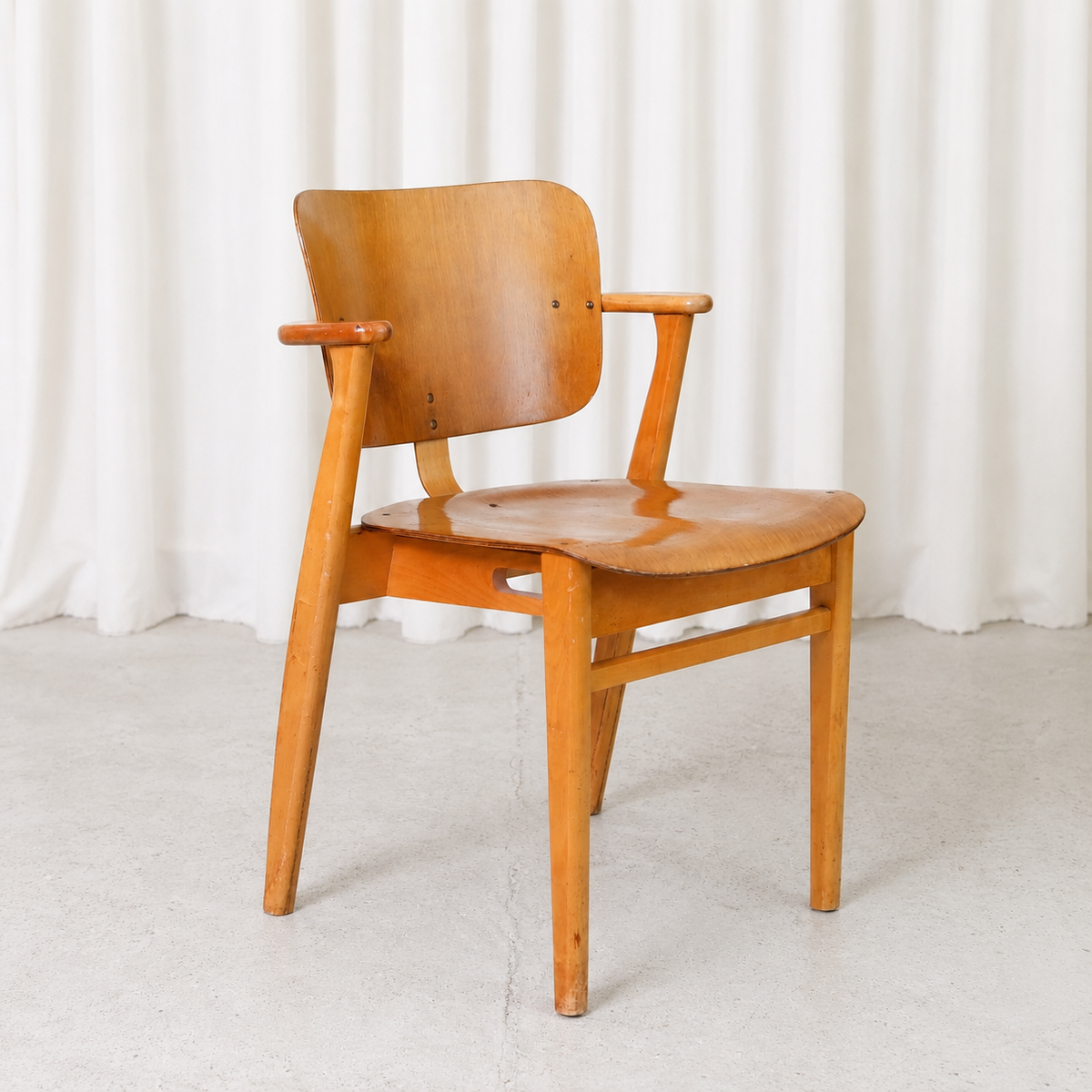 Ilmari Tapiovaara Domus Chair, 1950s
