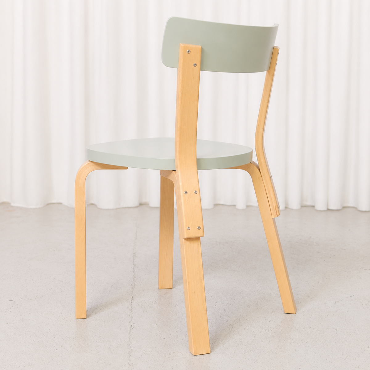 Alvar Aalto Artek 69 -tuoli, mintunvihreä, 2014